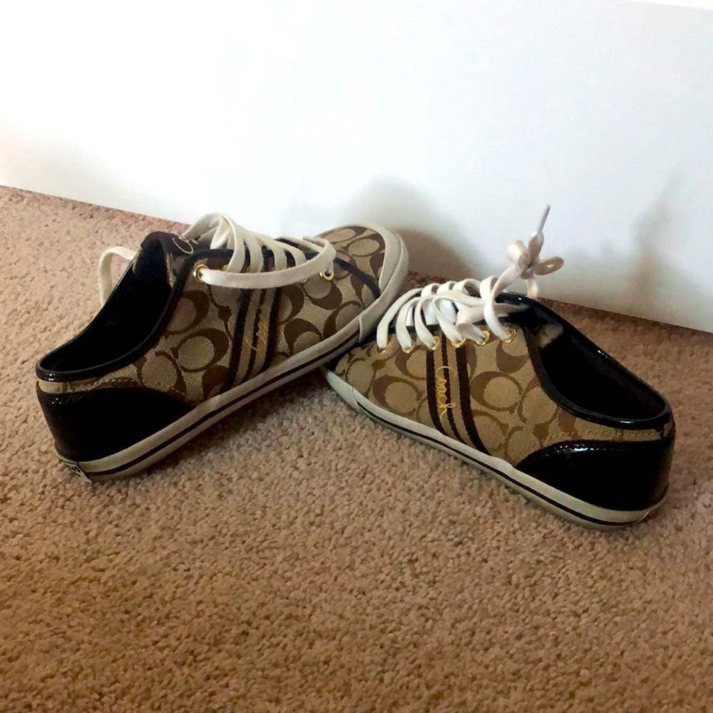 Woman’s Coach sneakers- Size 8